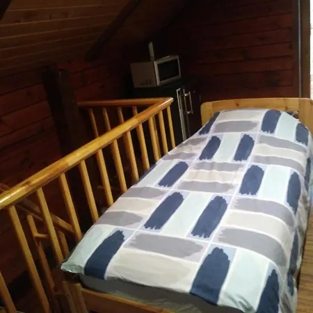 Nyaraló Viesu Namins Dalderi Varakļāni